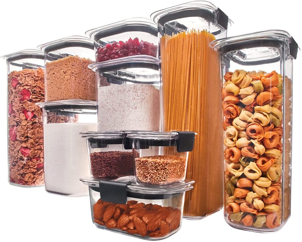 rubbermaid pantry food storage containers